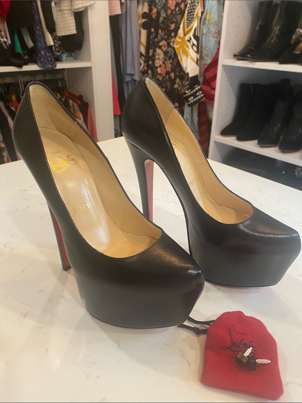Christian Louboutin Daffodile Black Leather Platform Pumps size 35